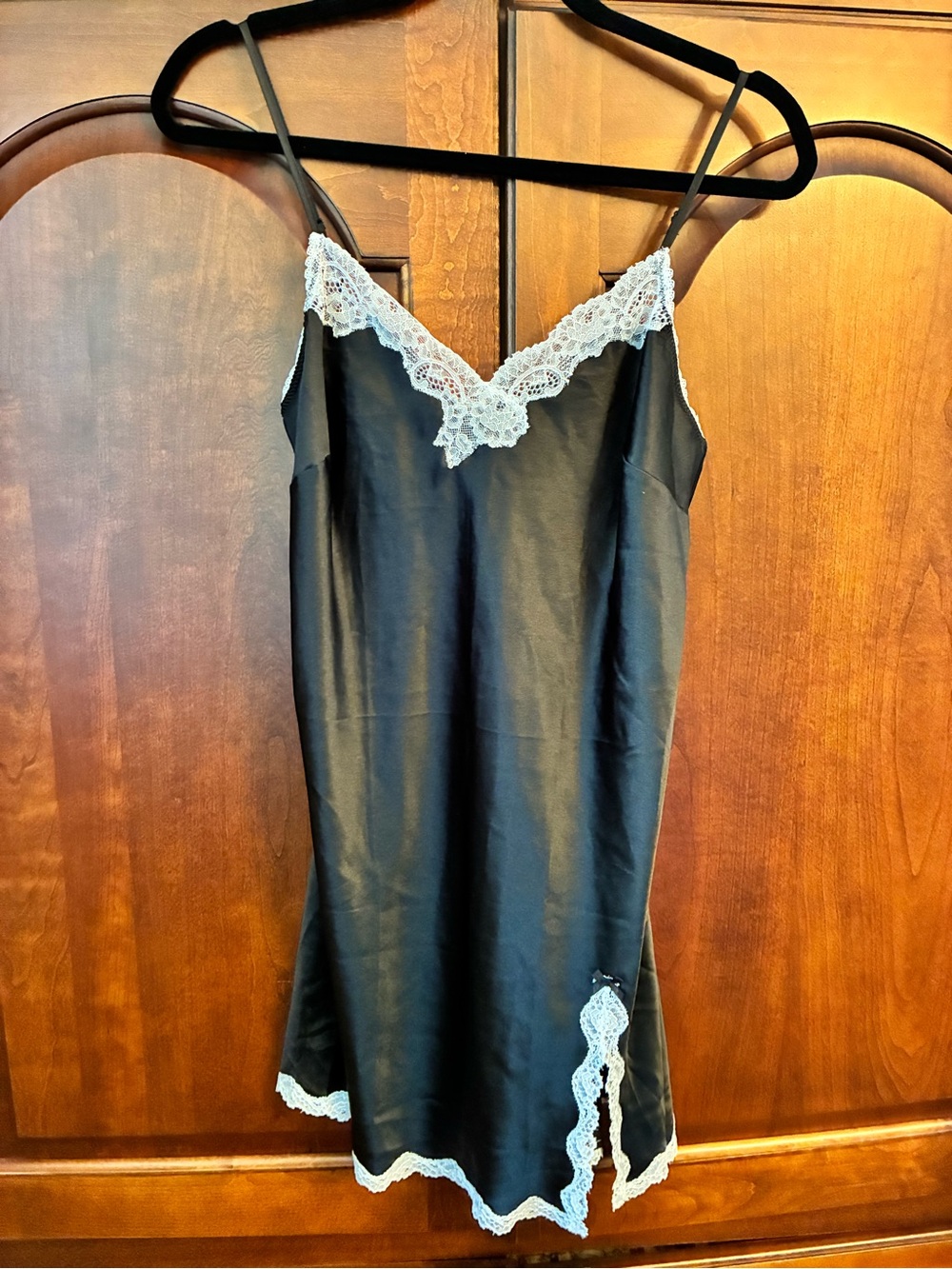 Coquette Victoria's Secret Black Satin Chemise Lace Trim spaghetti strap Y2K
